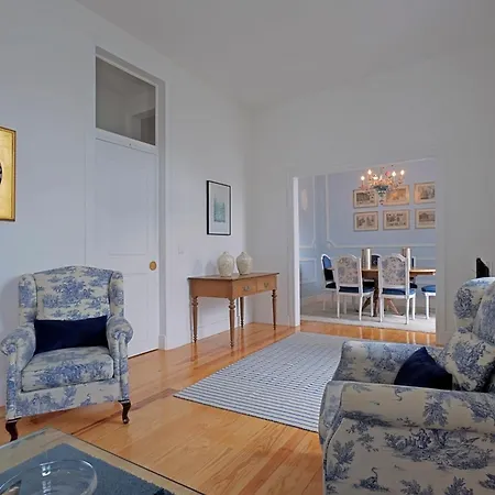 Portas Do Castelo Apartments Lisbon Room photo